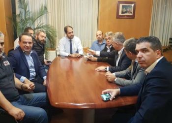 Απίστευτο και όμως αληθινό: 33 οδηγοί λεωφορείων είναι αποσπασμένοι στην Χρυσή Αυγή