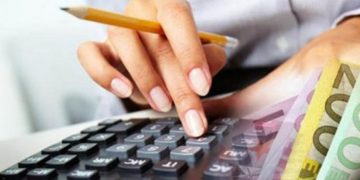 Alldaynews.gr Δείτε τι αυξήσεις θα δουν μισθωτοί και συνταξιούχοι από 1η-1-2020