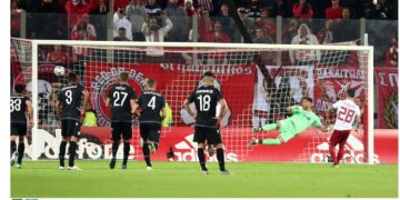 Ολυμπιακός – ΠΑΟΚ: Μαζί στην κορυφή! Χωρίς νικητή το ντέρμπι του “Καραϊσκάκης”[photos]