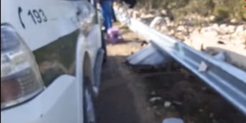 Alldaynews.gr Σοκαριστικό δυστύχημα λεωφορείου με 24 νεκρούς! Γέμισε πτώματα η περιοχή – ΠΡΟΣΟΧΗ ΣΚΛΗΡΕΣ ΕΙΚΟΝΕΣ