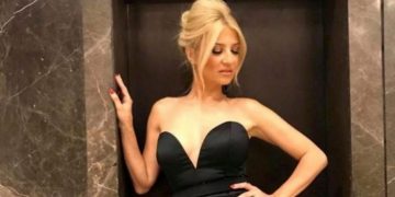 Alldaynews.gr «Θα τρίβετε τα μάτια σας» – Αυτό είναι το κορμί της Φαίης Σκορδά χωρίς ρούχα