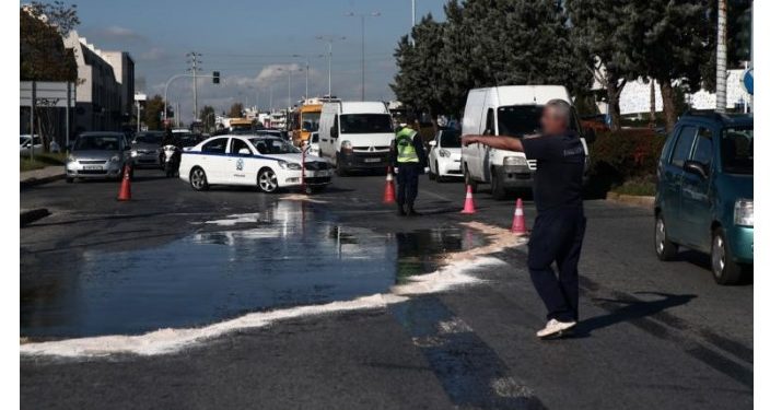 Alldaynews.gr Τραγικός θάνατος στην Καστοριά! Παρασύρθηκε από τουριστικό λεωφορείο