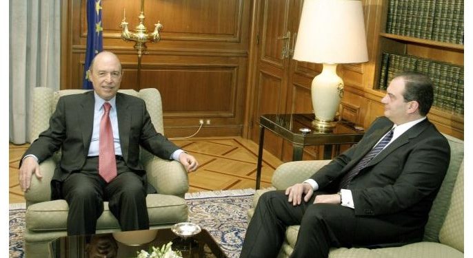 Άρθρο – φωτιά του Κώστα Σημίτη: Ο Καραμανλής φταίει για τις σημερινές τουρκικές απειλές