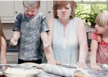 Ποιος είπε πως το καθημερινό μαγείρεμα για τις μαμάδες είναι μία εύκολη υπόθεση;