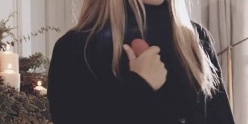 Σταρ του Χόλιγουντ πήρε δώρο στον εαυτό της για τα Χριστούγεννα έναν… δονητή![photos][video]