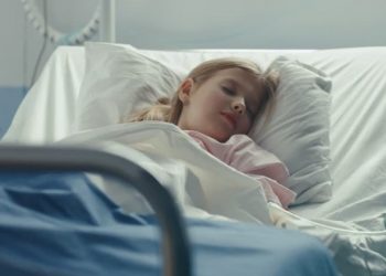 Έκκληση για βοήθεια: Η 9χρονη Άρτεμις πρέπει να υποβληθεί σε μεταμόσχευση μυελού των οστών και μας χρειάζεται