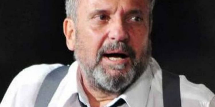 Alldaynews.gr Μηνάς Χατζησάββας: Η γυναίκα που «έσπασε» την σιωπή της 4 χρόνια μετά τον θάνατο του! «Η αγάπη μας ήταν ακαριαία»!