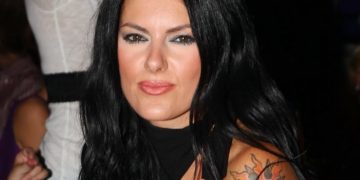 Δύσκολες ώρες για την Σάννυ Μπαλτζή