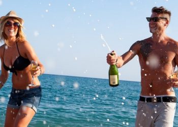 Σε ποια ελληνικά νησιά πηγαίνουν οι… άπιστες;