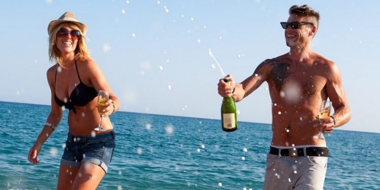 Σε ποια ελληνικά νησιά πηγαίνουν οι… άπιστες;