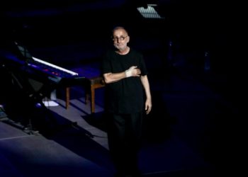 Συμβαίνει Τώρα: Νεκρός ο Θάνος Μικρούτσικος