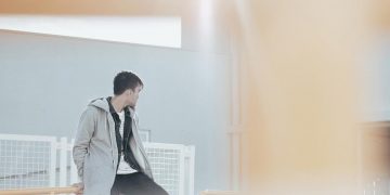 Καθηγήτρια υιοθέτησε 15χρονο και έκανε σ3ξ μαζί του