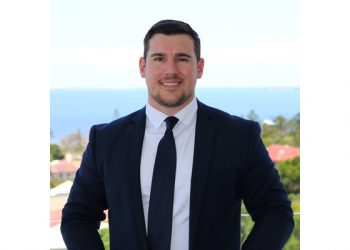 Αυτός είναι ο 29χρονος δικηγόρος που πιάστηκε χθες με κοκαΐνη στα δικαστήρια