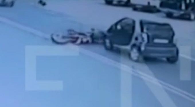 Φρικτό τροχαίο στη Λαυρίου: Καρέ-καρέ η φονική σύγκρουση με ένα νεκρό και δύο τραυματίες