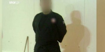 Alldaynews.gr Κυκλάδες: Αυτός είναι ο δάσκαλος πολεμικών τεχνών που κατηγορήθηκε για ασέλγεια σε ανήλικη