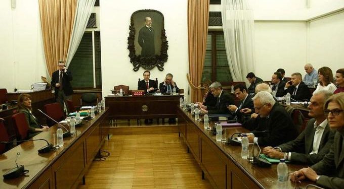 Βόμβες από Καθημερινή: «Ο Χατζηνικολάου κανόνιζε συναντήσεις με Φρουζή – Έπαιρνε… διαφημίσεις»