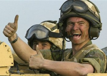 Έκτακτο επίδομα 120 ευρώ σε όλο το προσωπικό των Ενόπλων Δυνάμεων!