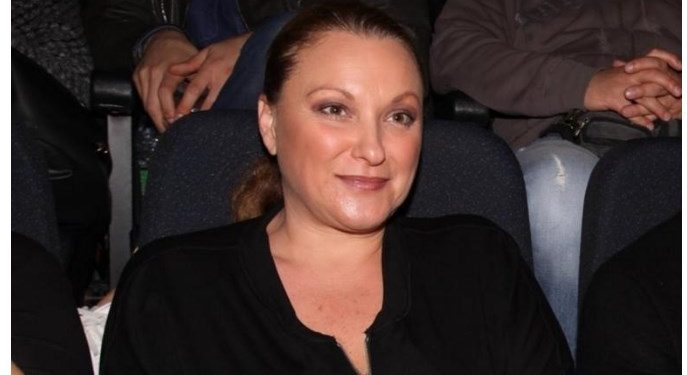 Απίστευτο! Αυτή είναι η αμοιβή της Ρένιας Λουιζίδου για το “Καφέ της Χαράς”!