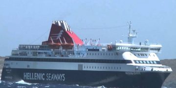 Αγνόησε το απαγορευτικό απόπλου ο καπετάνιος του Νήσος Χίος και έφυγε με 9 μποφόρ (pic, vid)