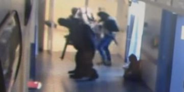 Alldaynews.gr Βίντεο σοκ: Μέλη καρτέλ αρπάζουν ασθενή από νοσοκομείο – Βρέθηκε αργότερα διαμελισμένος