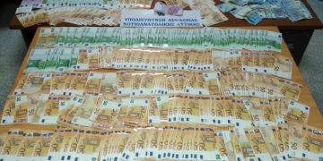 Alldaynews.gr Πάνω από 1 εκατ. ευρώ είχαν αρπάξει οι «υπάλληλοι της ΔΕΗ» και ο «κύριος προϊστάμενος»