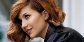 Alldaynews.gr «Έχω περάσει δύσκολα, η μητέρα μου ήταν ψυχικά ασθενής»