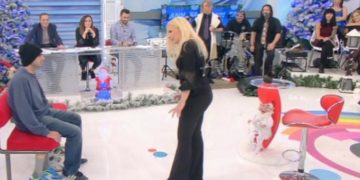 “Πάγωσε” η Αννίτα Πάνια με τον καλεσμένο της – “Σάστισε” και ο Ματθαίος Γιαννούλης[video]
