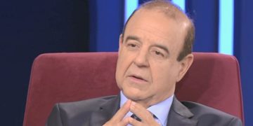 Alldaynews.gr «Χωρίσαμε και το φταίξιμο ήταν δικό μου – Μετά το διαζύγιο είπα ότι πρέπει να αλλάξω και στο θέμα των κιλών» (Video)