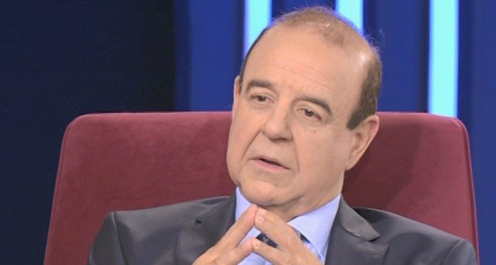 Alldaynews.gr «Χωρίσαμε και το φταίξιμο ήταν δικό μου – Μετά το διαζύγιο είπα ότι πρέπει να αλλάξω και στο θέμα των κιλών» (Video)