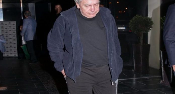 Alldaynews.gr Τραγικές στιγμές για τον Γιάννη Πουλόπουλο: Δείτε πως και γιατί του «έφαγαν», το «χρυσό» ακίνητο στην Εκάλη