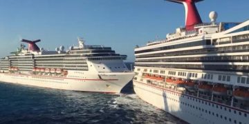 Εικόνες-σοκ: Συγκρούστηκαν δύο κρουαζιερόπλοια – Ένας επιβάτης τραυματίας (Video)