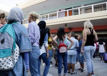 Μαρτυρία 11χρονου στους Αμπελόκηπους: «Με χτύπαγε για 5 λεπτά, είχα πέσει κάτω, με κλώτσαγε στην κοιλιά μου»