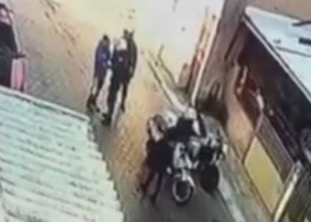 Ο αστυνομικός της ΔΙΑΣ είχε κακομεταχειριστεί στο παρελθόν τον ίδιο ανήλικο (vid)