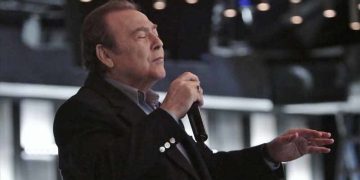 Alldaynews.gr Νέο θρίλερ με τον Τόλη Βοσκόπουλο! Τι φοβούνται οι γιατροί…