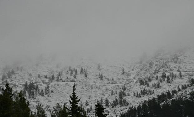 Alldaynews.gr «Ηφαιστίων»: Σχολεία κλειστά και δεμένα τα καράβια