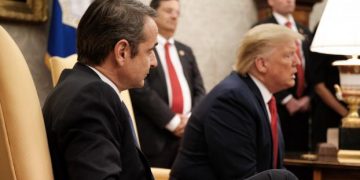 «Άδειασμα» Τραμπ σε Μητσοτάκη: «Και αν χάσετε;» – «Δεν θα χάσουμε»