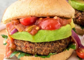 Vegan έπεσε σε βαριά κατάθλιψη γιατί έφαγε κοτόπουλο από λάθος- Συγκινήθηκε η εταιρία και… (pics)