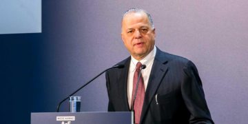 Παρασκήνιο. Αυτό είναι το mega deal του Mυτιληναίου με τους Άραβες