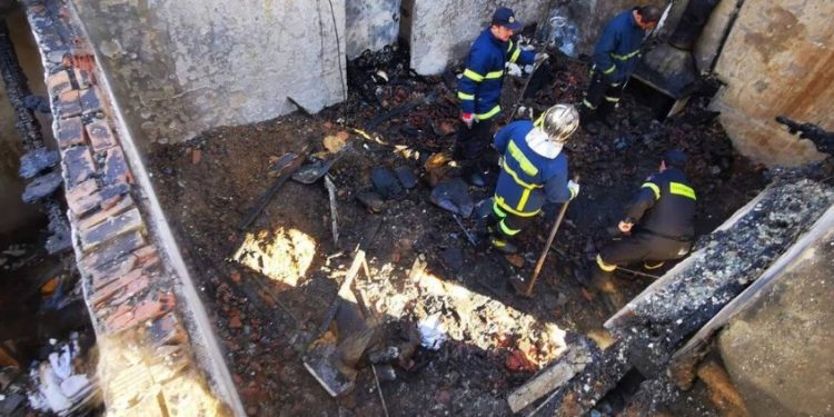 Alldaynews.gr Τραγωδία στο Άργος: Βρέθηκαν οι σοροί των δύο αδελφών – Kάηκαν μέσα στο σπίτι τους