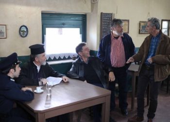 Το καφέ της Χαράς: Ραγδαίες εξελίξεις-Ποιος παθαίνει έμφραγμα[photos]
