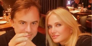 Πρωτοχρονιά έρωτα και χλιδής στη Νέα Υόρκη για τον Γιάννη Κεντ και την χήρα του Κυριακού, Μαρί Κωνσταντάτου