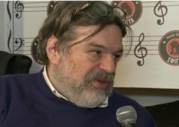 Μόνο με “μαστίγωμα” θα έγραφε ο Δημήτρης Παπαδημητρίου στην Ελένη Φουρέιρα