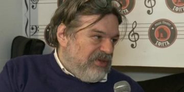 Alldaynews.gr Μόνο με “μαστίγωμα” θα έγραφε ο Δημήτρης Παπαδημητρίου στην Ελένη Φουρέιρα