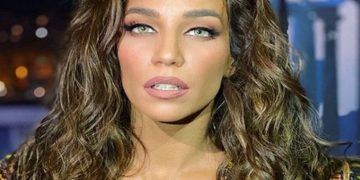 Η φωτογραφία χωρίς εσώρουχο της Κατερίνας Στικούδη