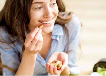 Φάτε ό,τι θέλετε σε 10 ώρες και μειώστε σάκχαρο, πίεση και χοληστερόλη