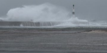 Alldaynews.gr Αγνοείται κωπηλάτης στη θαλάσσια περιοχή της Λούτσας!