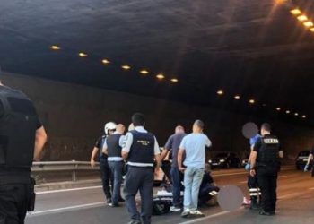 Θρίλερ στην Ολυμπία Οδό: Άνδρας πήδηξε από γέφυρα