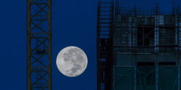 Alldaynews.gr Πανσέληνος του λύκου: Έκλειψη στην πρώτη πανσέληνο του 2020, ορατή και από την Ελλάδα – Διαβάστε τι σημαίνει