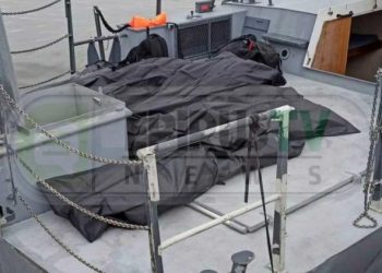 Παξοί: Σκληρές εικόνες μετά τη ναυτική τραγωδία! Δέκα άντρες και δύο γυναίκες ΝΕΚΡΟΙ μέχρι στιγμής