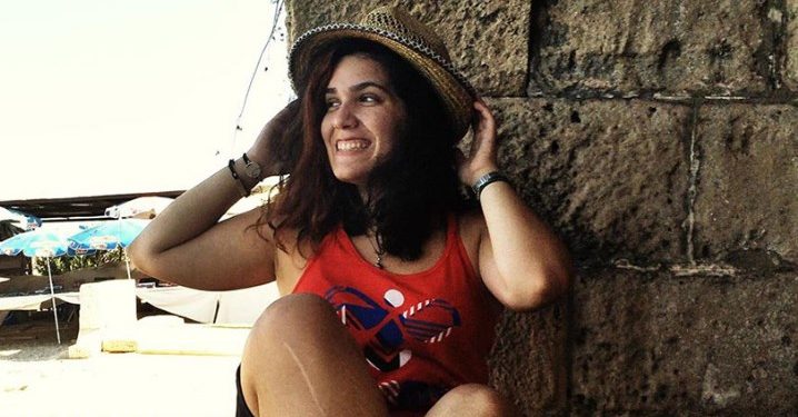 Alldaynews.gr Νέα Τραγωδία:  Νεκρή στο κρεβάτι της 27χρονη- Άδικα προσπαθούσε να την ξυπνήσει η μητέρα της